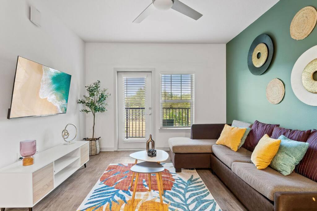 Complete Apartment ,10 Min To Parks Pets Allowed, Resort-Style Amenities 奥兰多 外观 照片